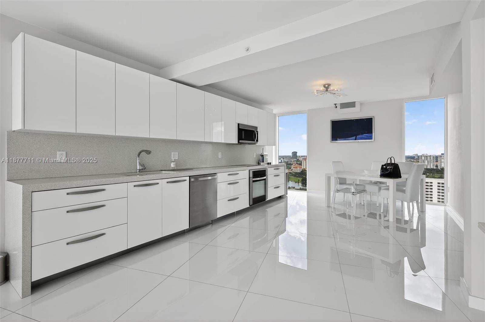 Photo of 3370 Hidden Bay Dr  #2915, Aventura, Florida, 33180 - 