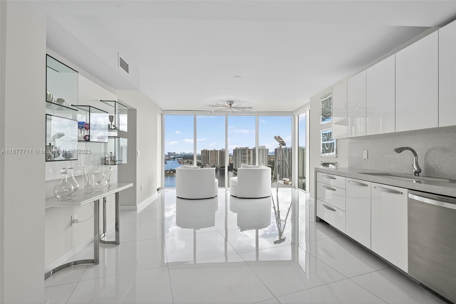 Photo of 3370 Hidden Bay Dr  #2915, Aventura, Florida, 33180 - 