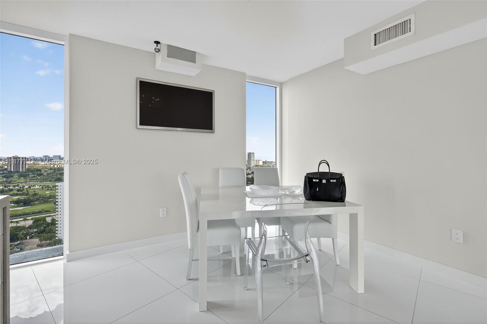 Photo of 3370 Hidden Bay Dr  #2915, Aventura, Florida, 33180 - 