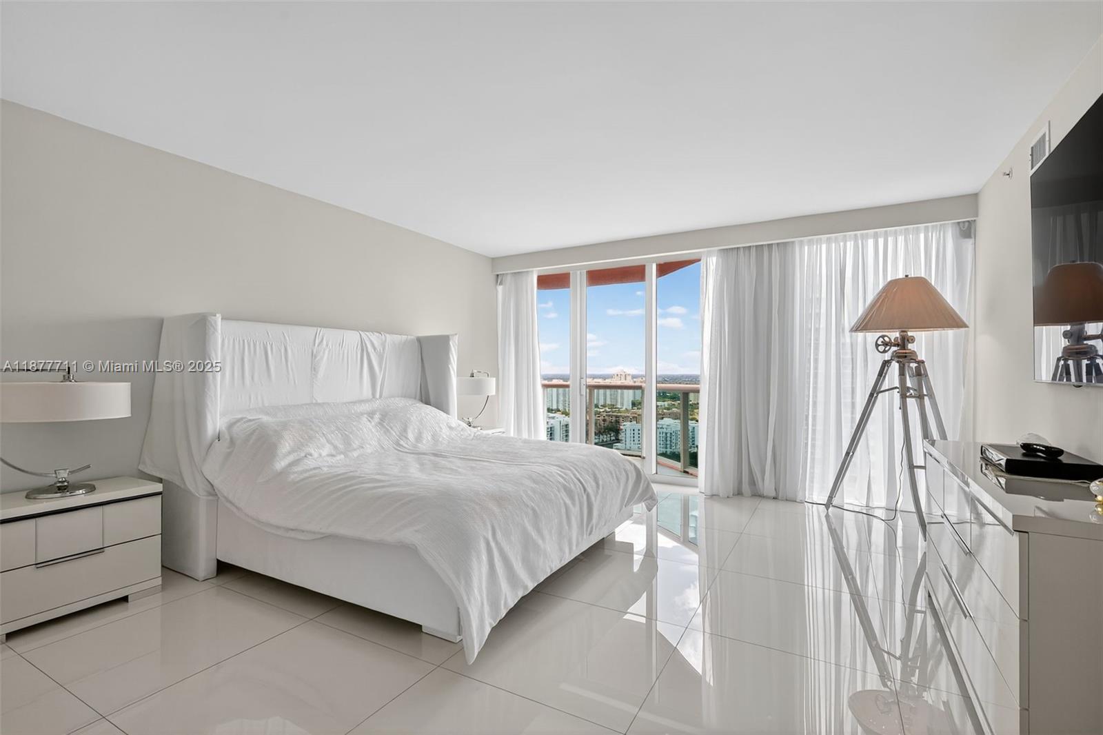 Photo of 3370 Hidden Bay Dr  #2915, Aventura, Florida, 33180 - 