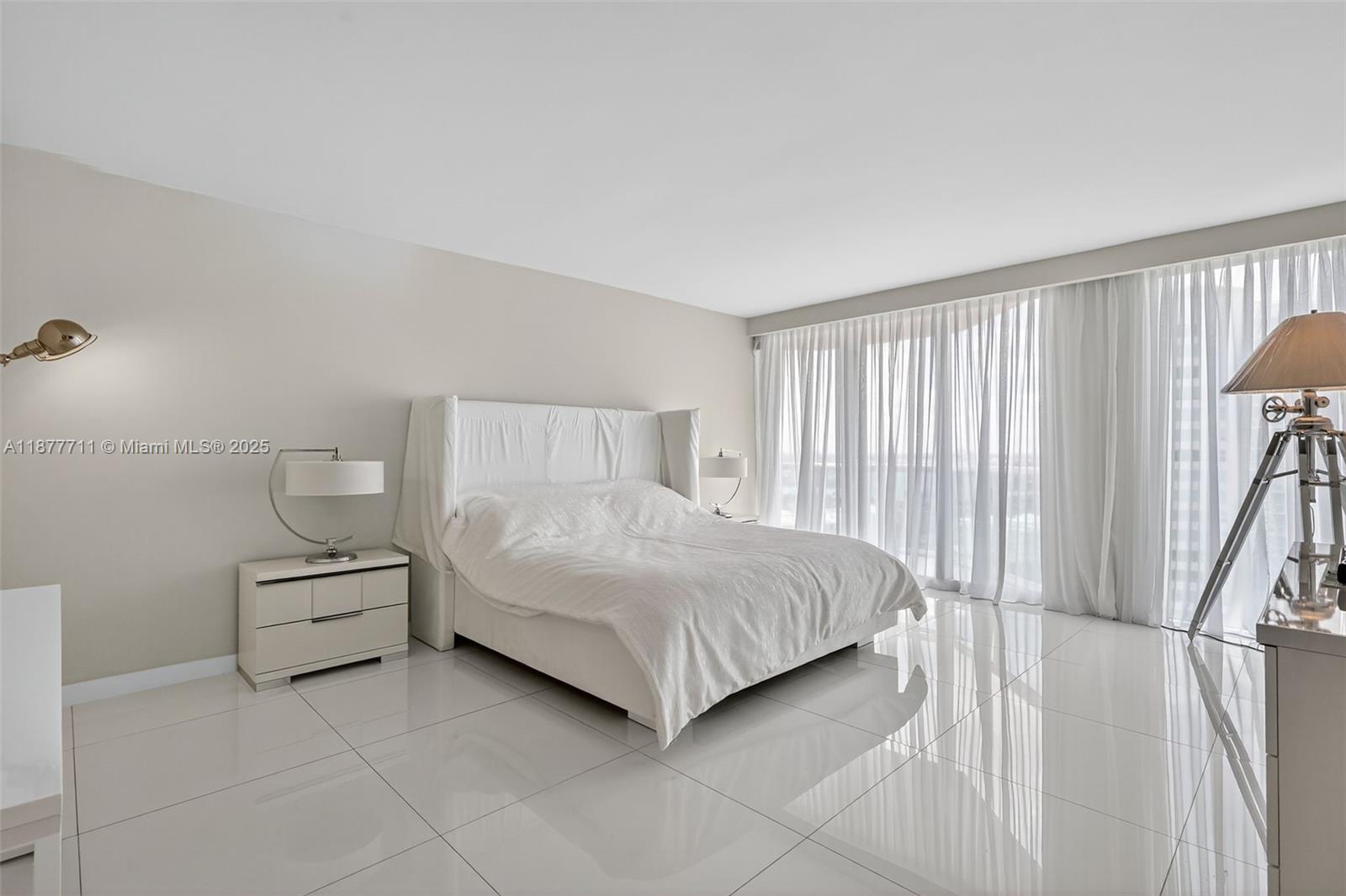 Photo of 3370 Hidden Bay Dr  #2915, Aventura, Florida, 33180 - 