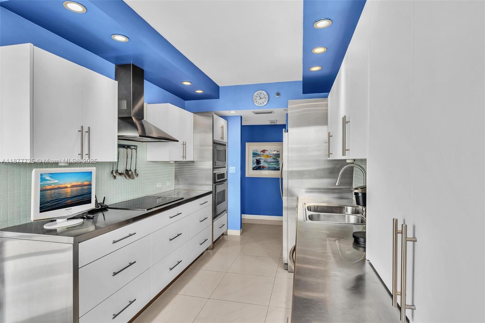 Photo of 20191 Country Club Dr  #2602, Aventura, Florida, 33180 - 