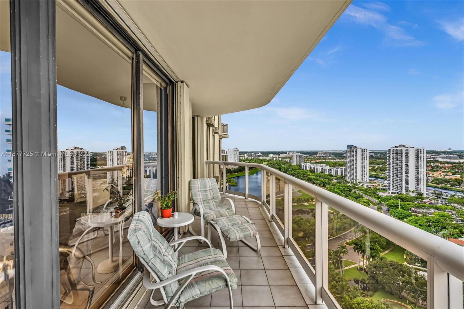 Photo of 20191 Country Club Dr  #2602, Aventura, Florida, 33180 - 
