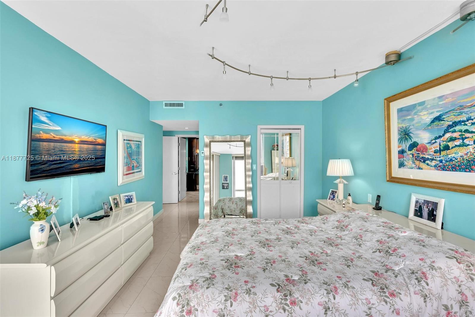 Photo of 20191 Country Club Dr  #2602, Aventura, Florida, 33180 - 