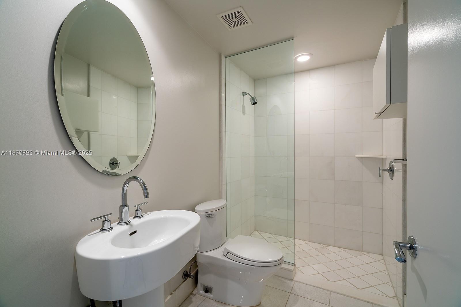 Photo of 2950 188th St  #443, Aventura, Florida, 33180 - 
