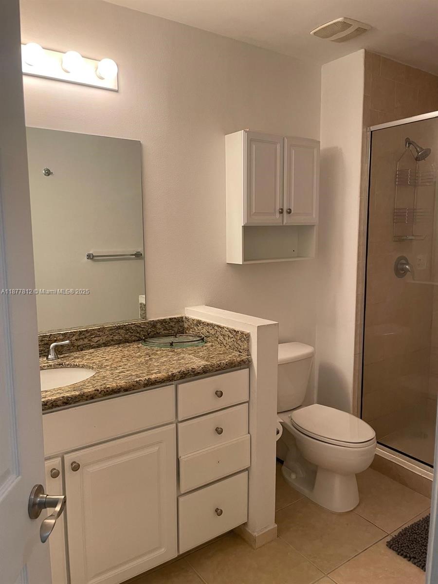 Photo of 3001 185th St  #326, Aventura, Florida, 33180 - 