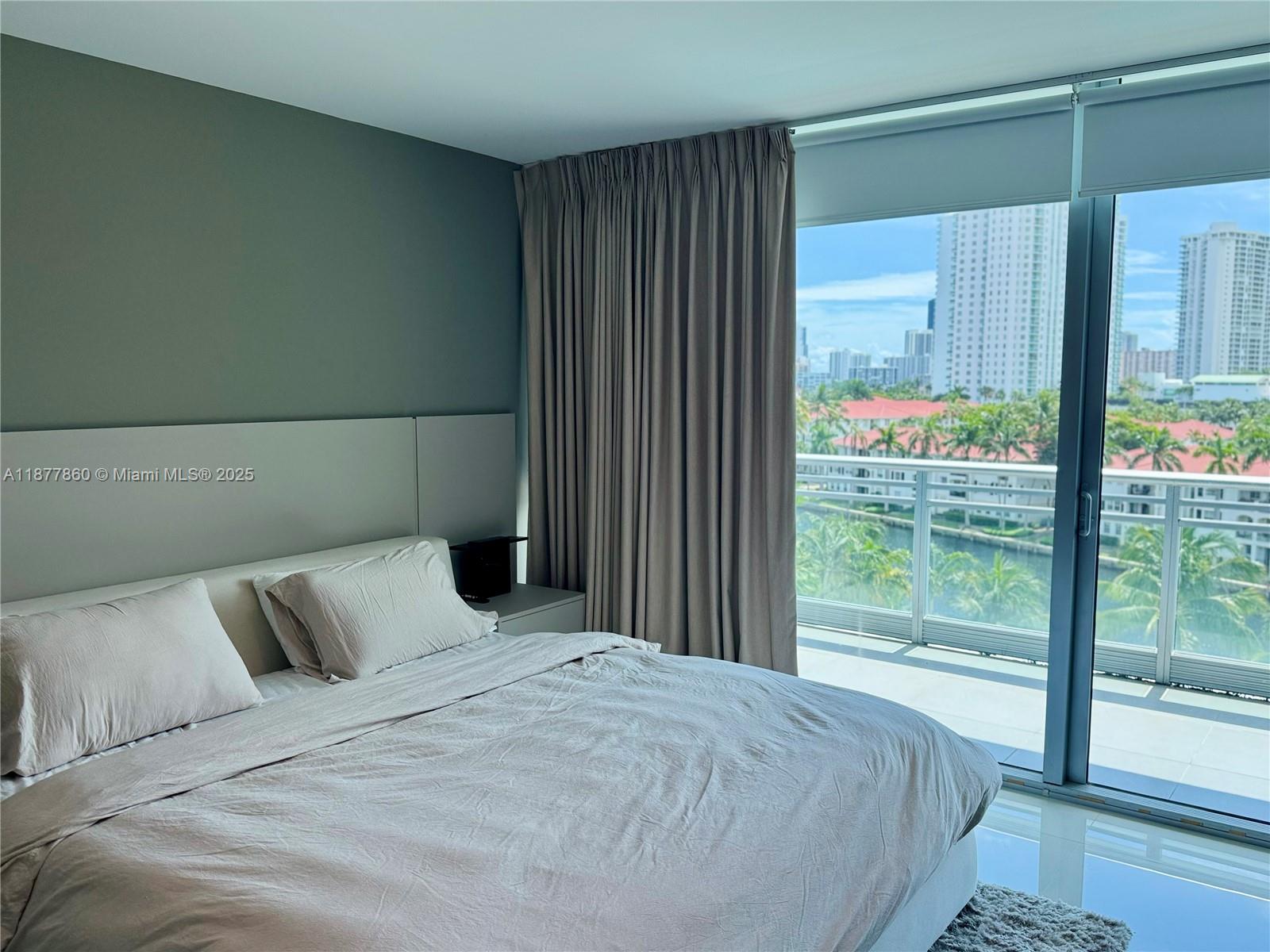 Photo of 2950 188th St  #443, Aventura, Florida, 33180 - 