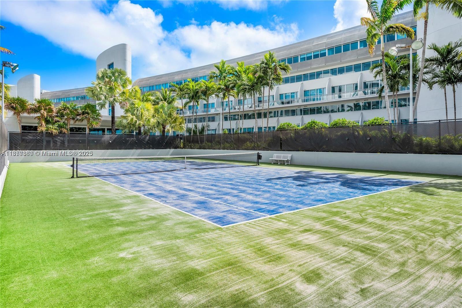 Photo of 2950 188th St  #443, Aventura, Florida, 33180 - 