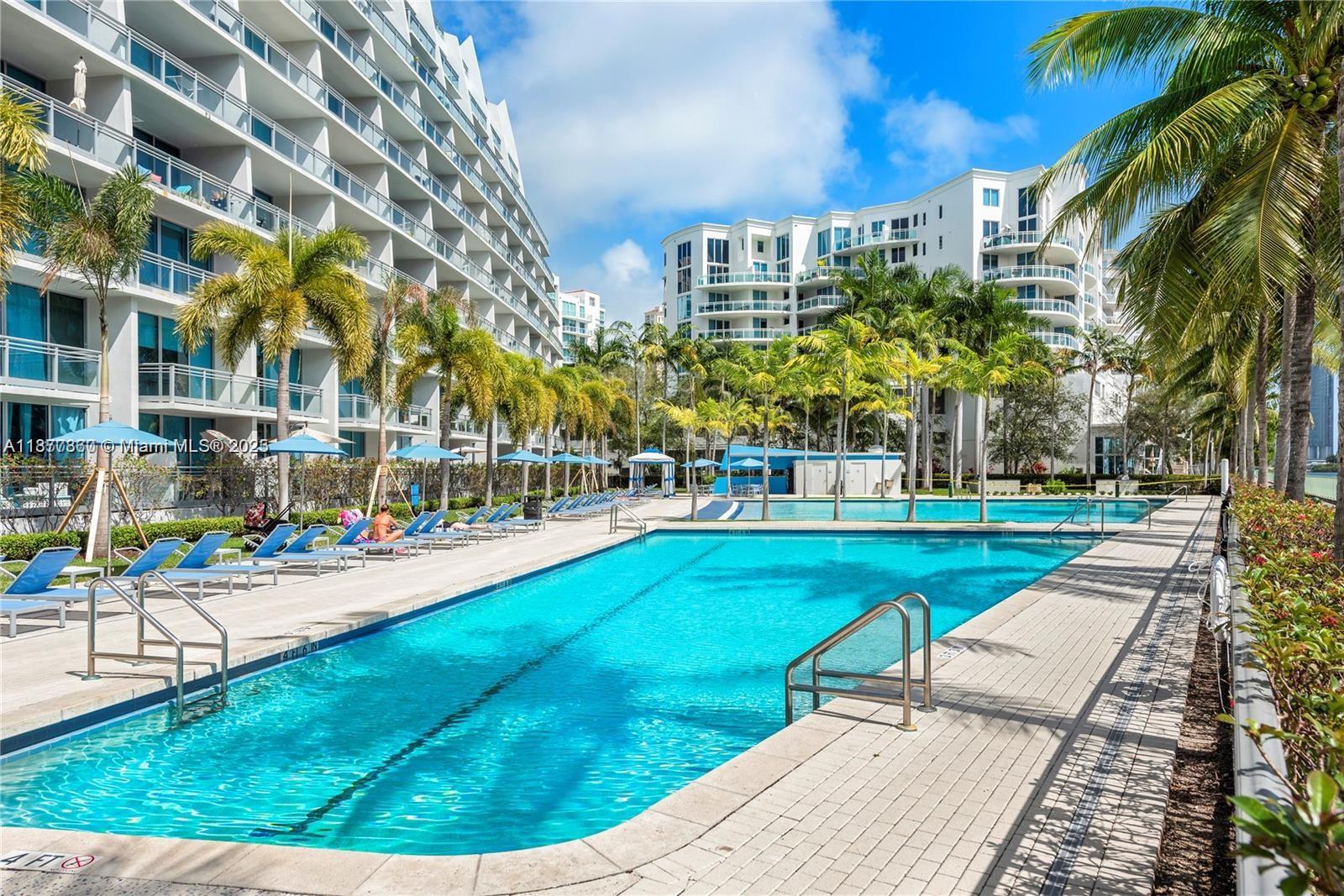 Photo of 2950 188th St  #443, Aventura, Florida, 33180 - 
