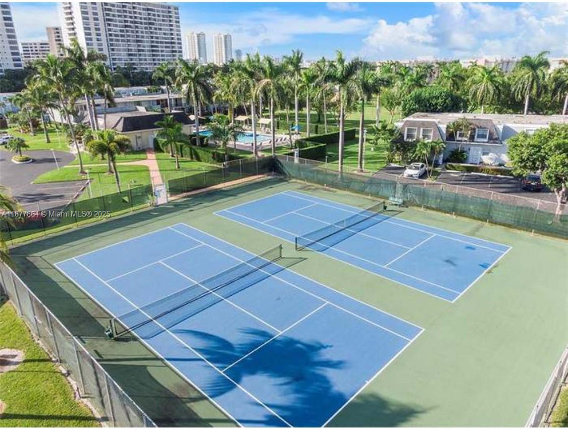 Photo of 2413 10th St  (2413), Hallandale Beach, Florida, 33009 - Tennis Courts
