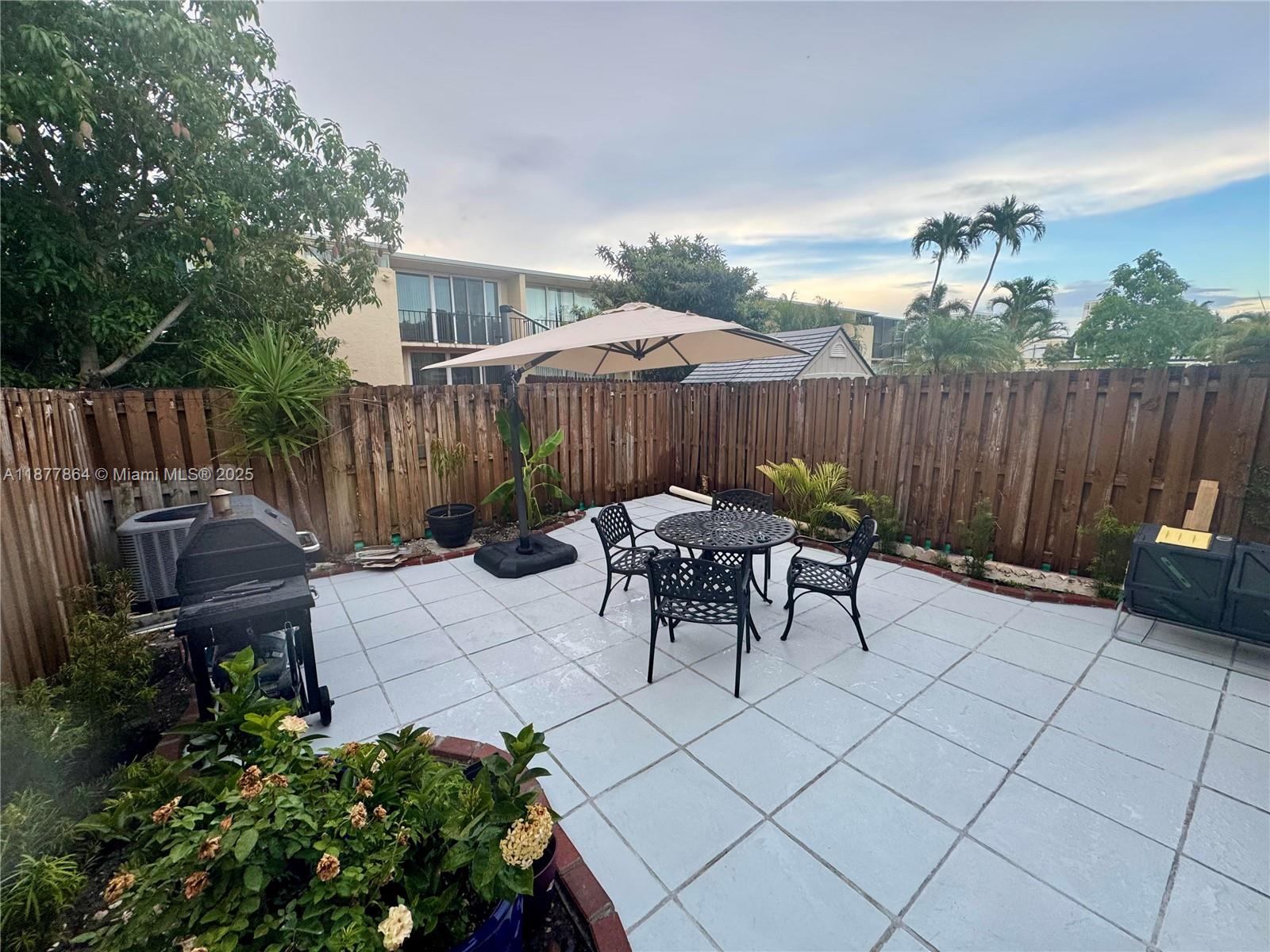 Photo of 2413 10th St  (2413), Hallandale Beach, Florida, 33009 - 