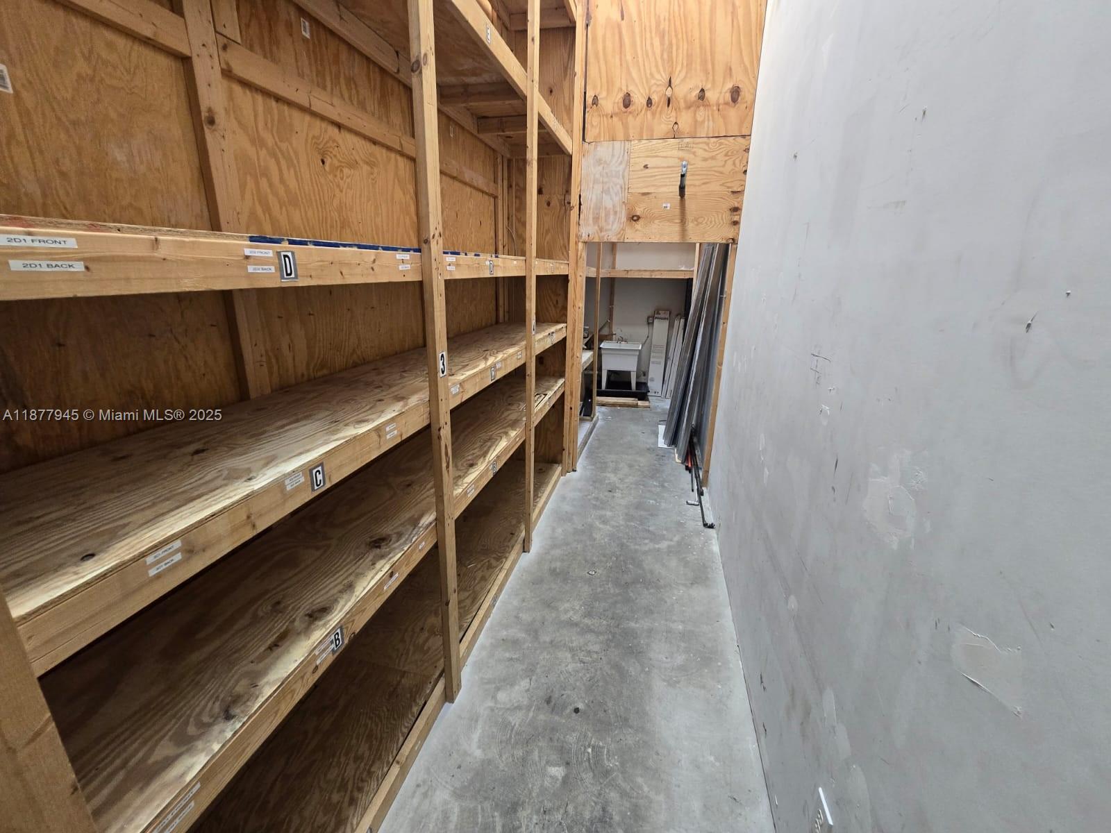 See details 105 / sq. ft. $ 2025-09-13 0 Photo