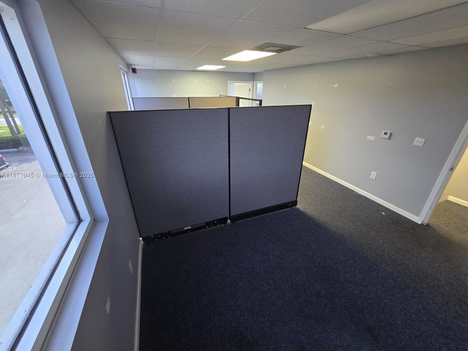 See details 105 / sq. ft. $ 2025-09-13 0 Photo