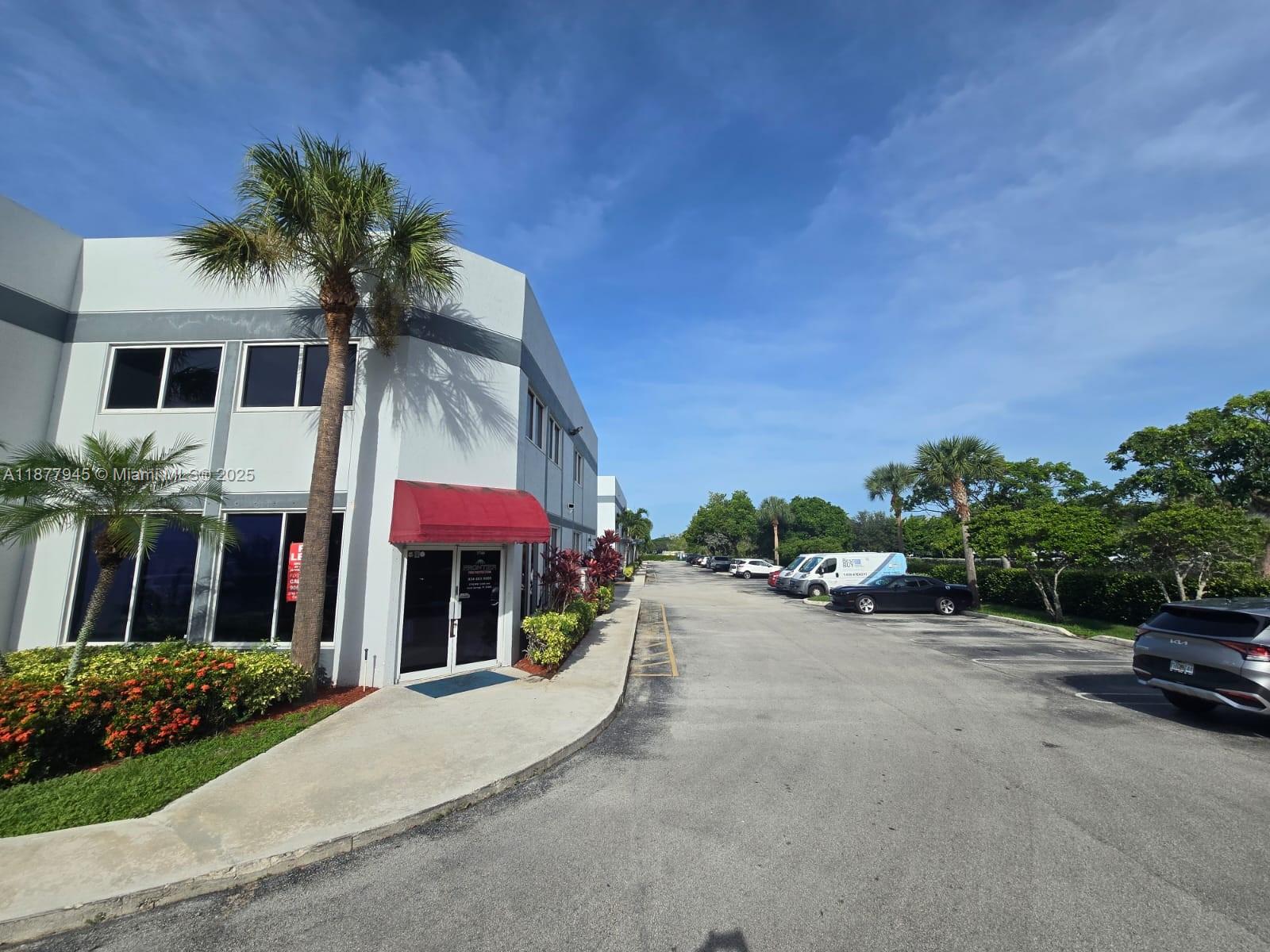 See details 105 / sq. ft. $ 2025-09-13 0 Photo