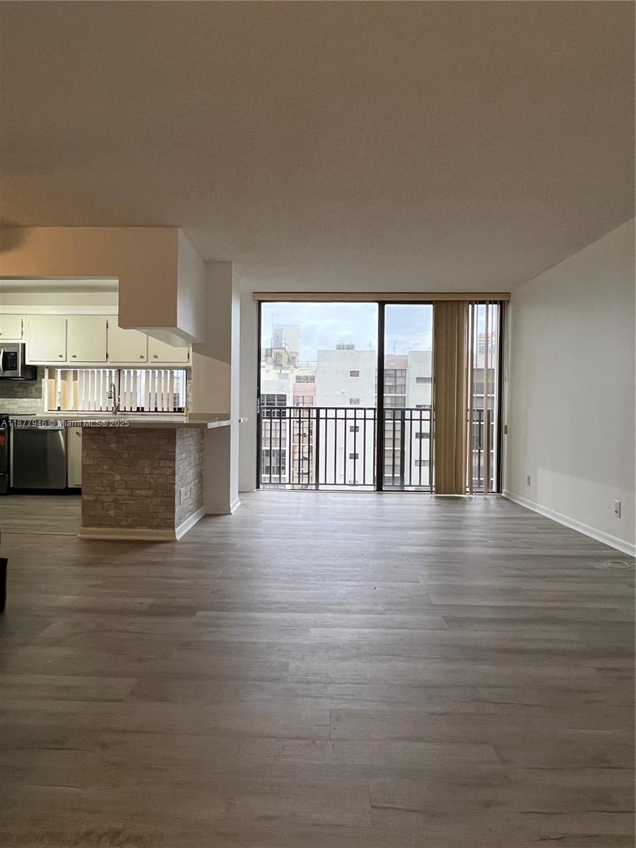 Photo of 16909 Bay Rd #904, Sunny Isles Beach, Florida, 33160 -