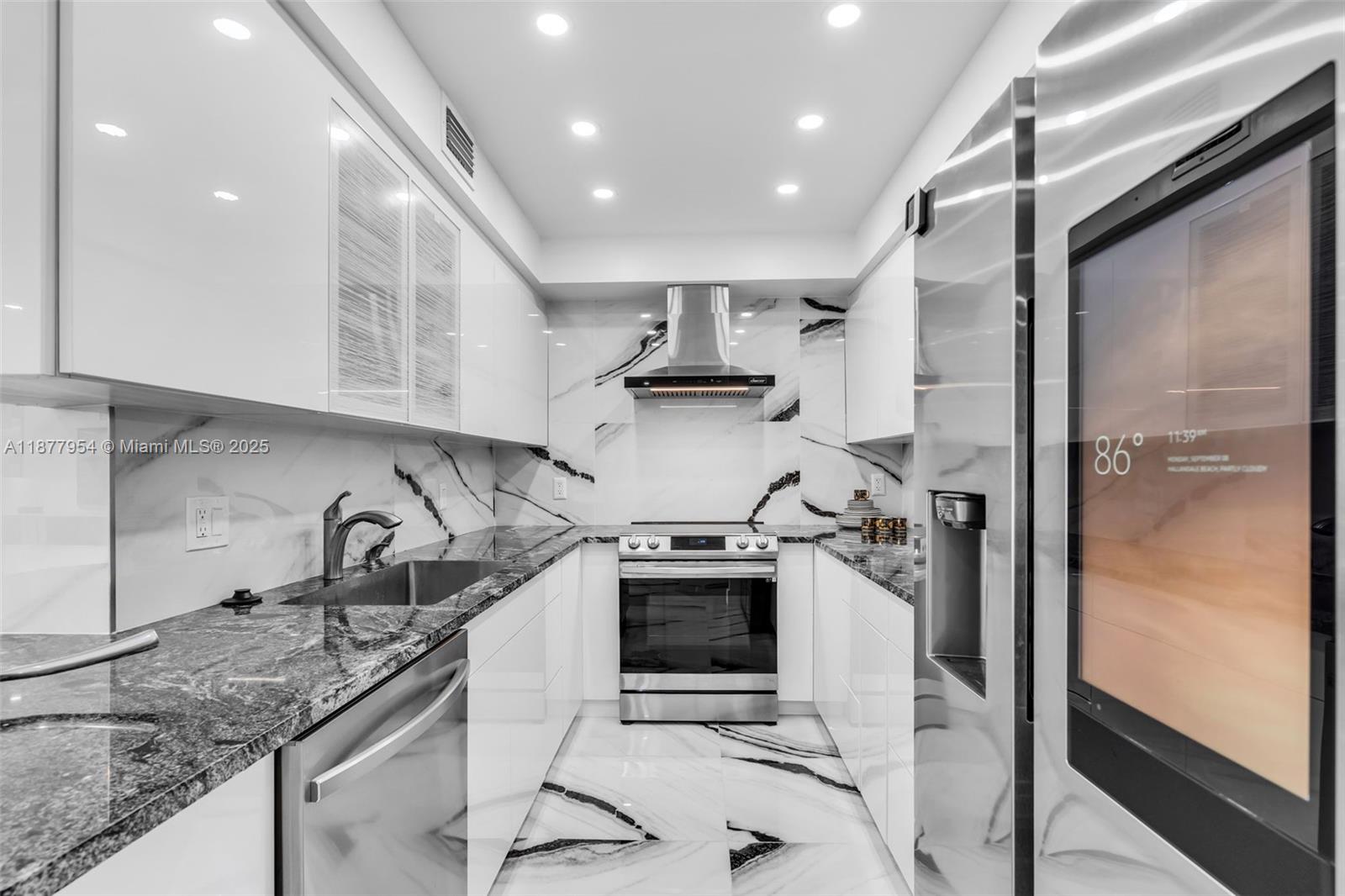 15B 1 / 1 798 sq. ft. $ 2025-09-13 0 foto