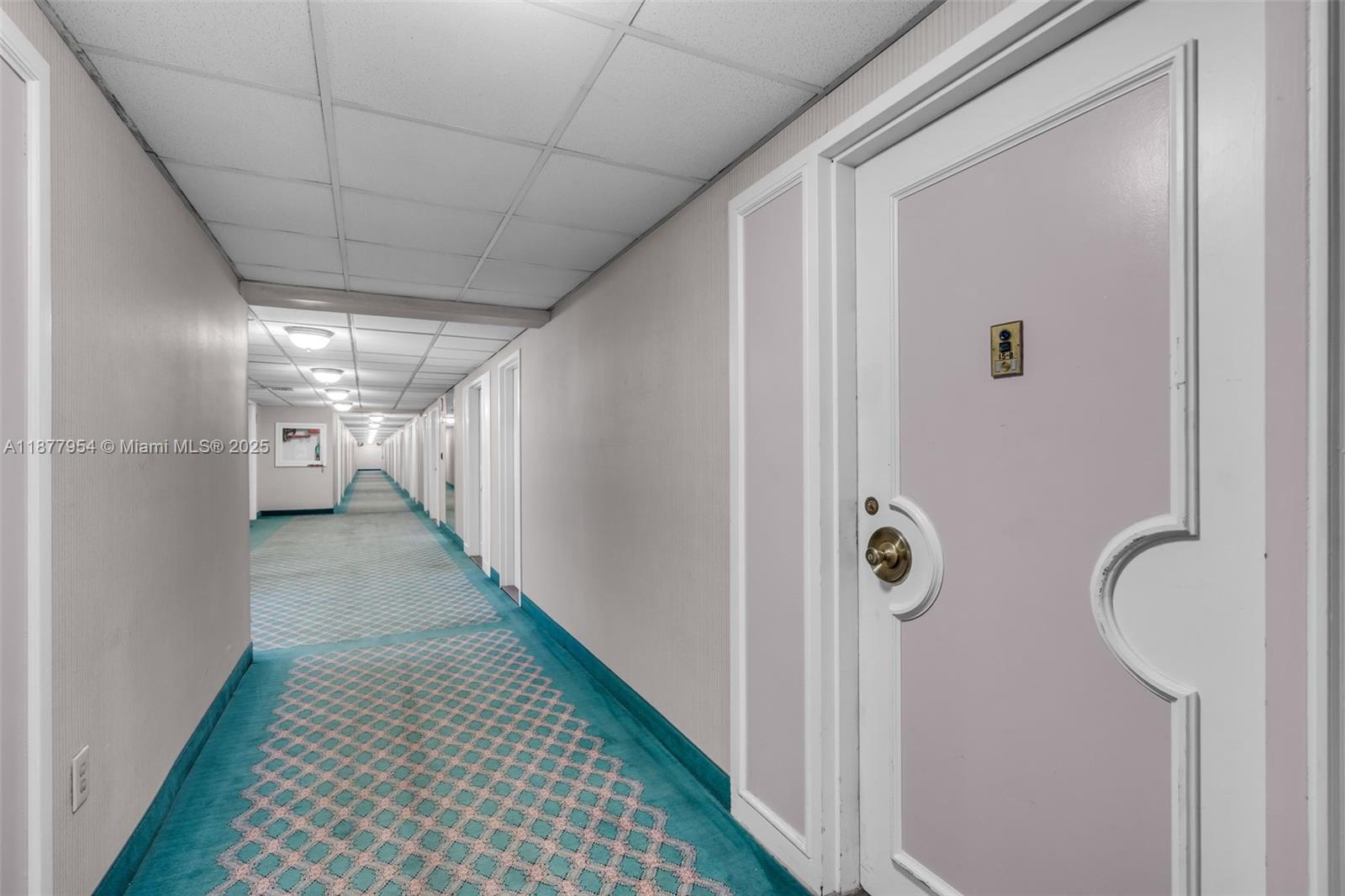 15B 1 / 1 798 sq. ft. $ 2025-09-13 0 foto