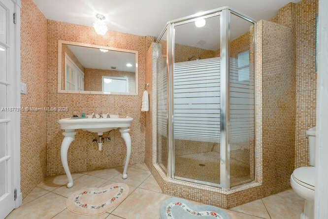   /   sq. ft. $ 2025-09-13 0 Photo