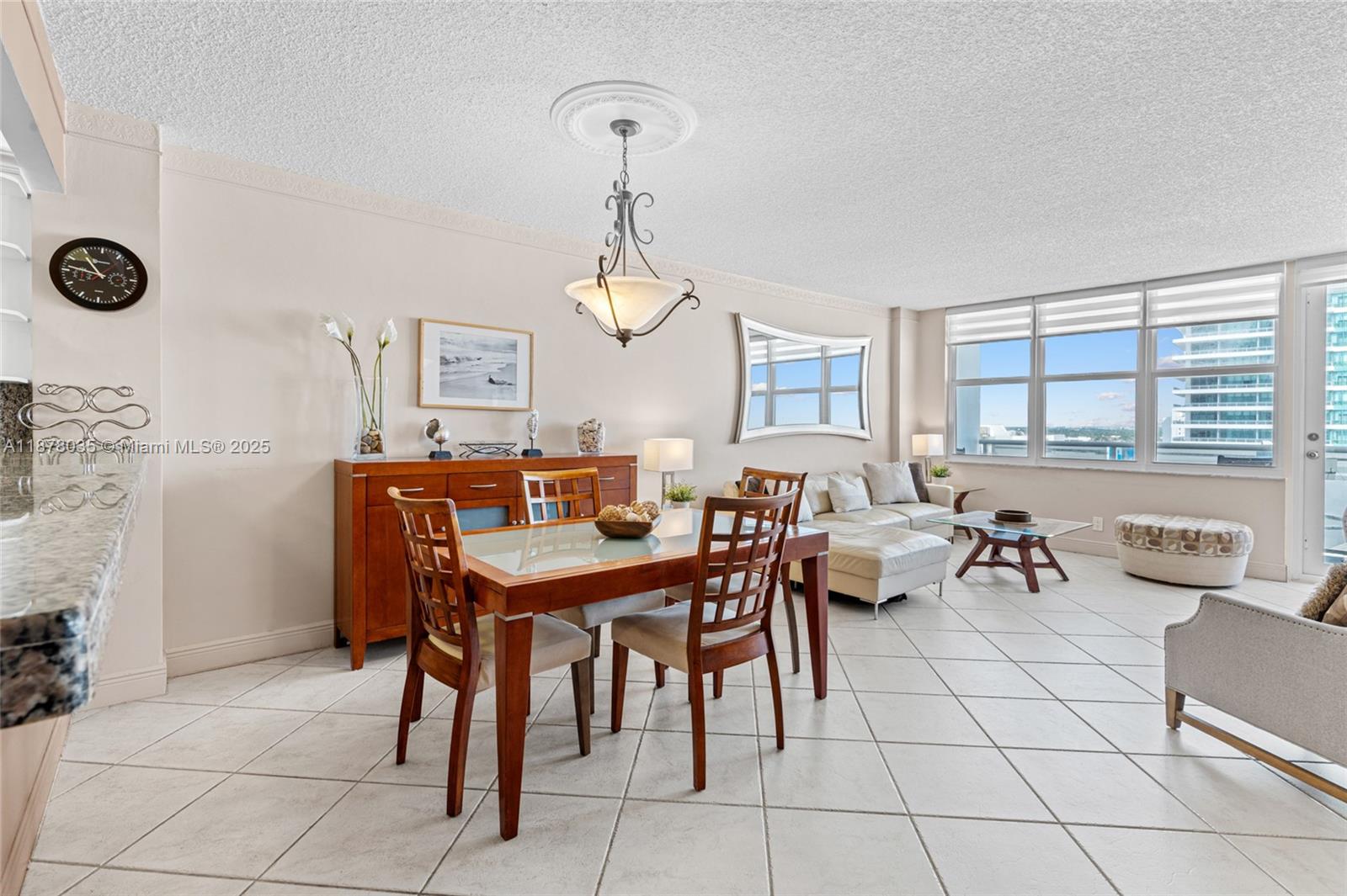 Photo of 3725 Ocean Dr  #1609, Hollywood, Florida, 33019 - 