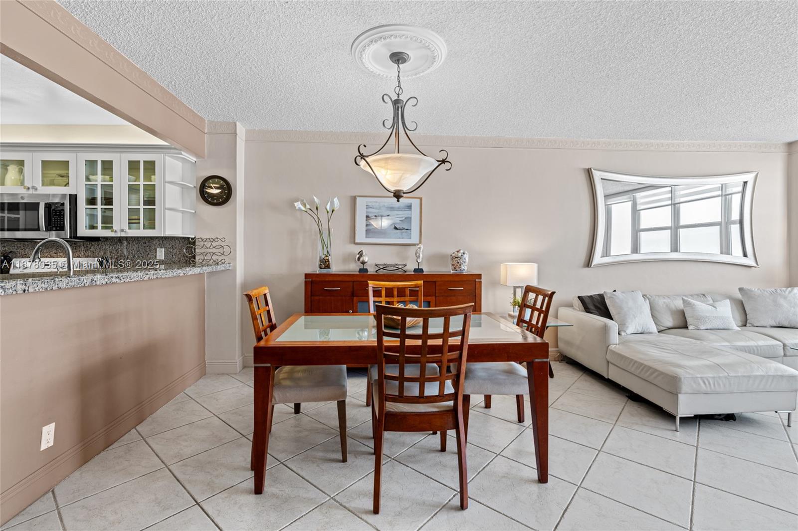 Photo of 3725 Ocean Dr  #1609, Hollywood, Florida, 33019 - 