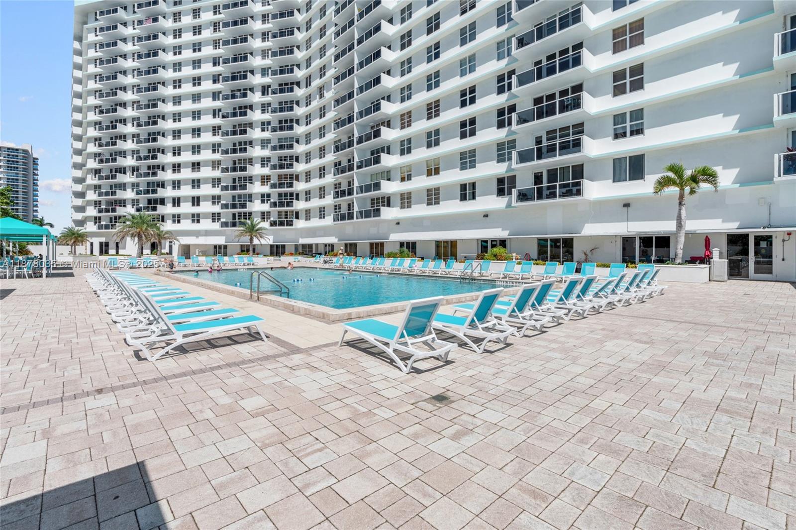 Photo of 3725 Ocean Dr  #1609, Hollywood, Florida, 33019 - 