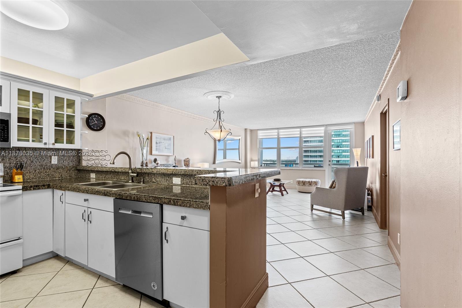 Photo of 3725 Ocean Dr  #1609, Hollywood, Florida, 33019 - 