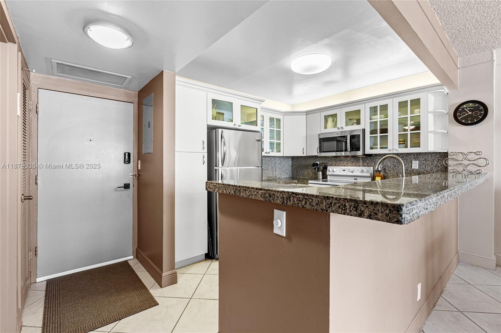 Photo of 3725 Ocean Dr  #1609, Hollywood, Florida, 33019 - 