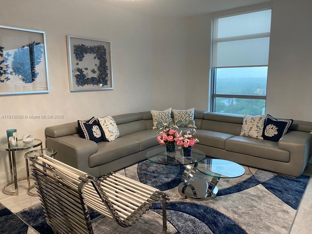 Photo of 17301 Biscayne Blvd #1706, North Miami Beach, Florida, 33160 -