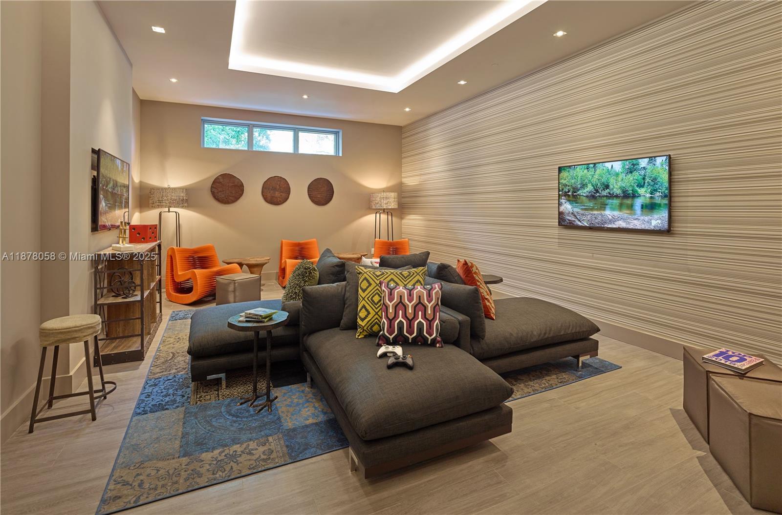 Photo of 17301 Biscayne Blvd  #1706, North Miami Beach, Florida, 33160 - Teen room