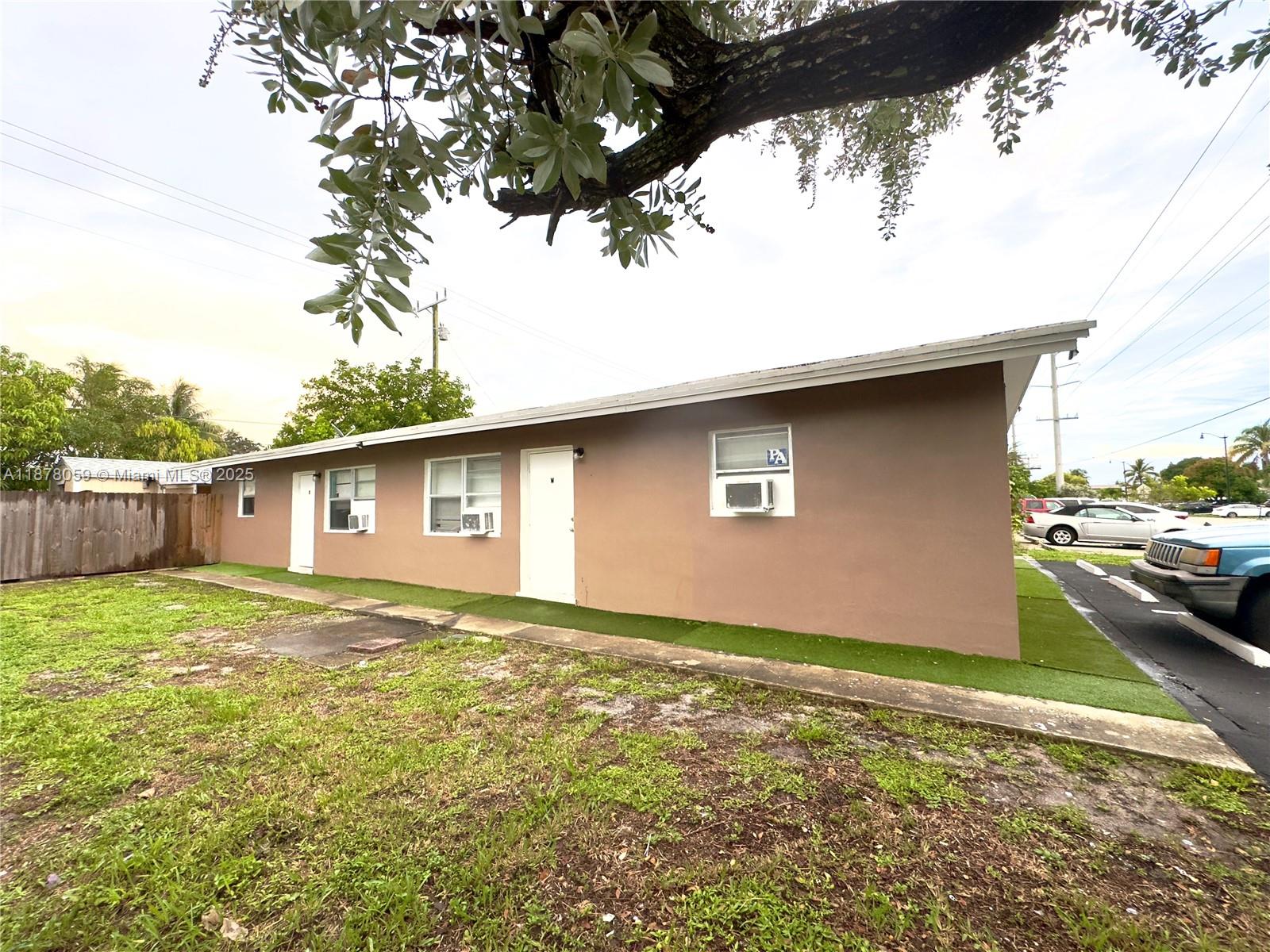 See details / 1624 sq. ft. $ 2025-09-13 0 Photo