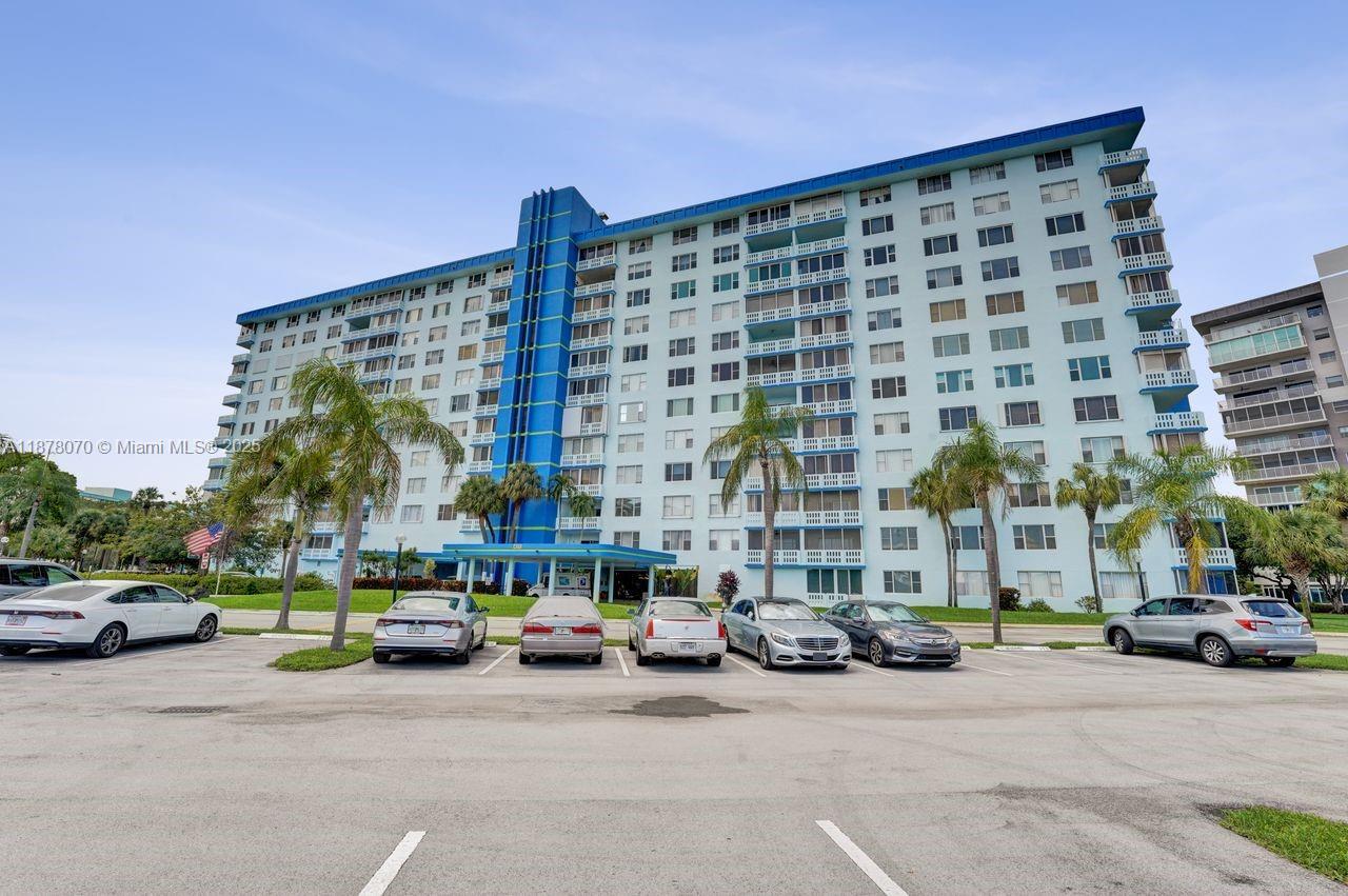 403 1 / 2 844 sq. ft. $ 2025-09-13 0 Photo