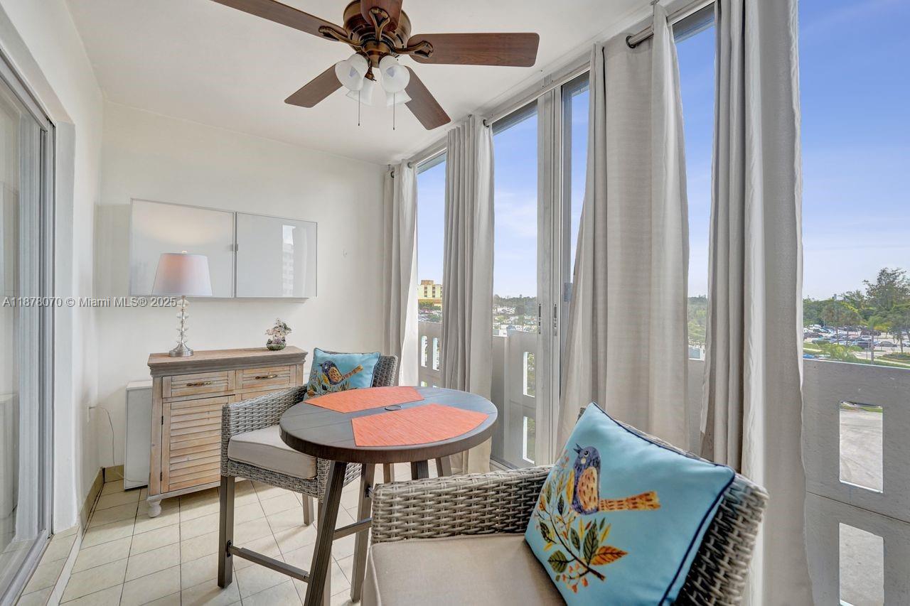 403 1 / 2 844 sq. ft. $ 2025-09-13 0 Photo