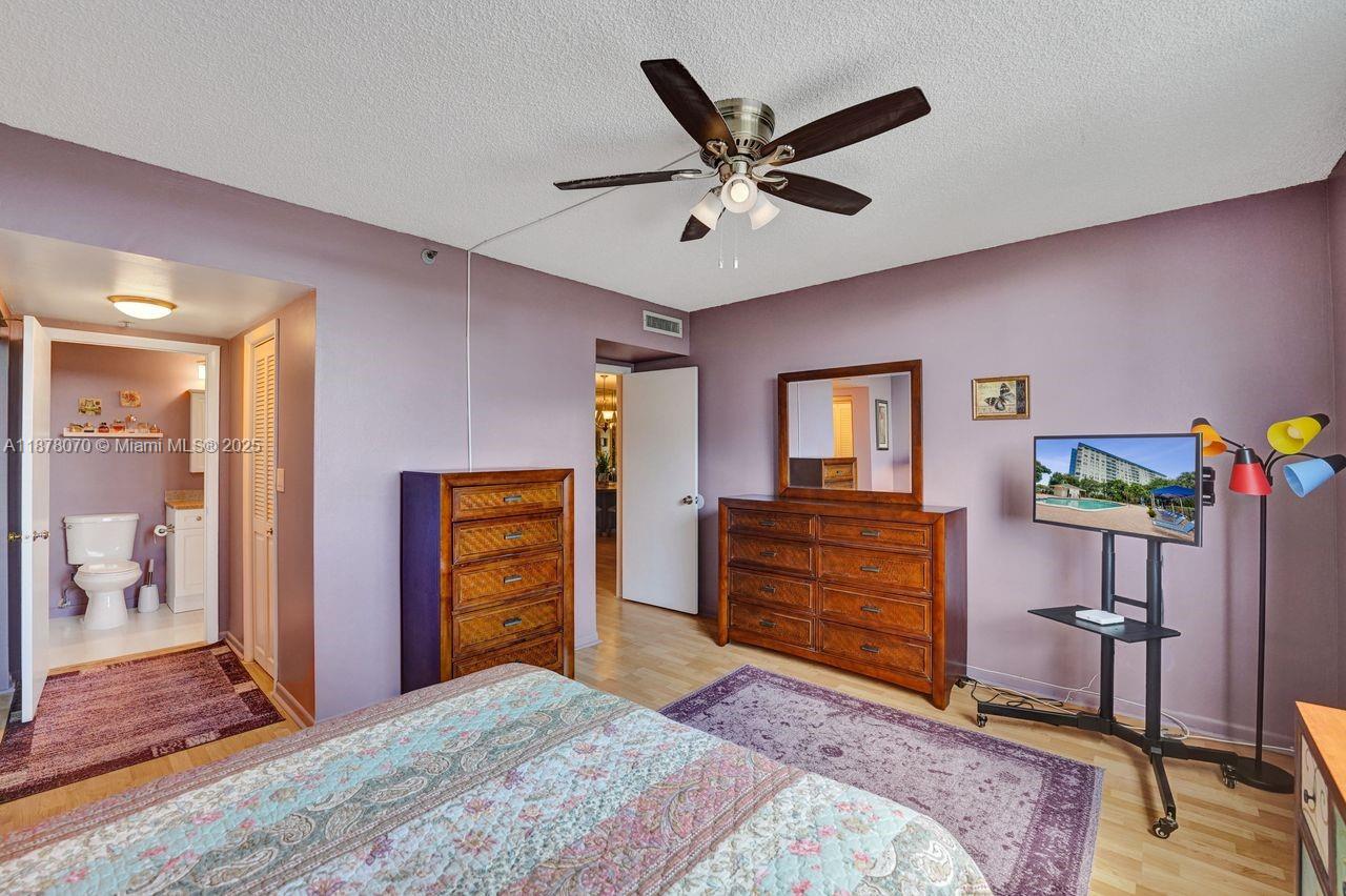403 1 / 2 844 sq. ft. $ 2025-09-13 0 Photo