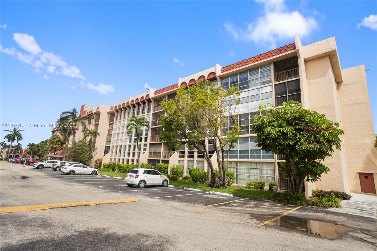 Photo of 2101 Atlantic Shores Blvd  #107, Hallandale Beach, Florida, 33009 - 