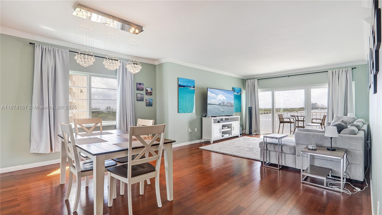 732 2 / 2 1295 sq. ft. $ 2025-09-14 0 Photo