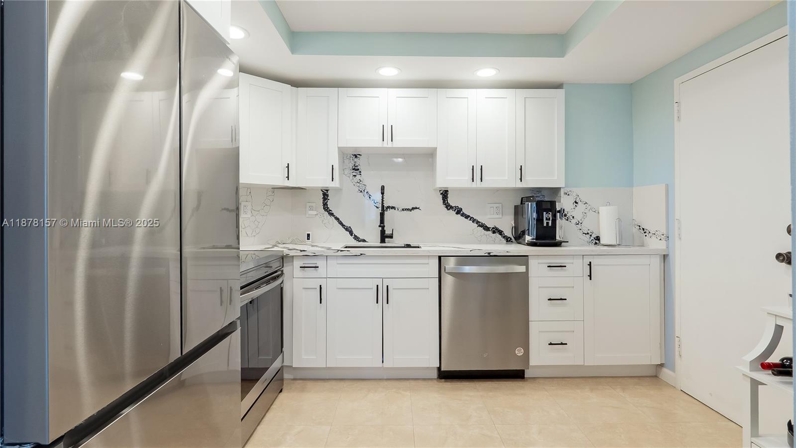 732 2 / 2 1295 sq. ft. $ 2025-09-14 0 Photo