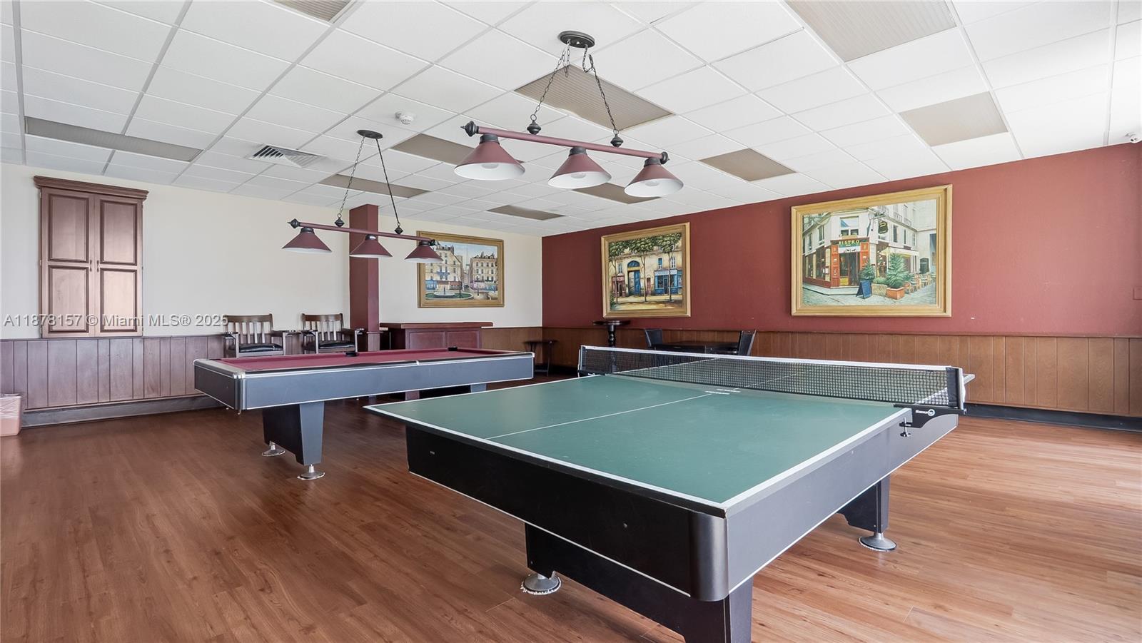 732 2 / 2 1295 sq. ft. $ 2025-09-14 0 Photo
