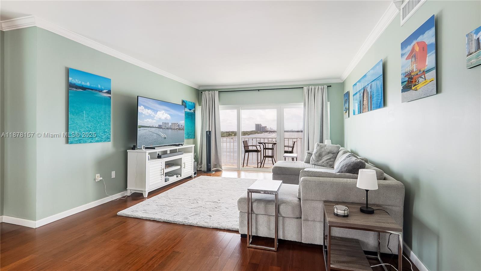 732 2 / 2 1295 sq. ft. $ 2025-09-14 0 Photo