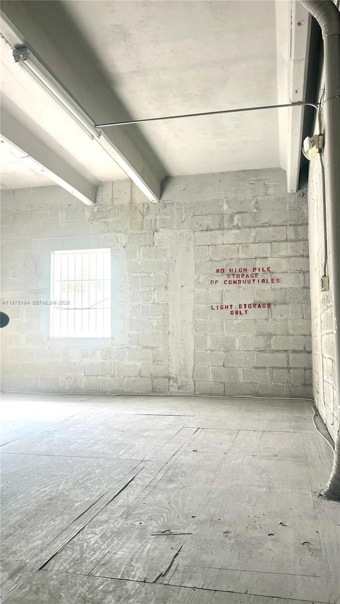 D3  /   sq. ft. $ 2025-09-14 0 Photo