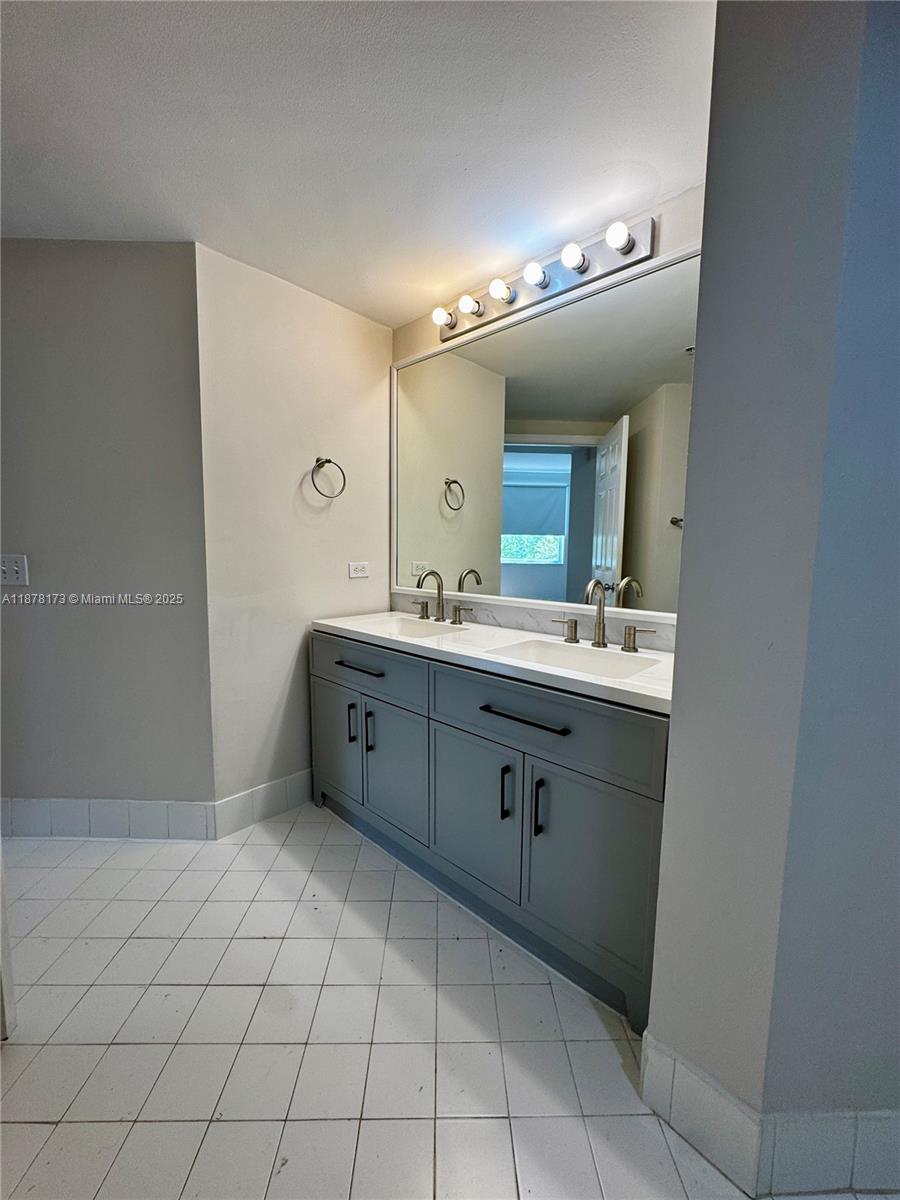 Photo of 17125 Bay Rd  #3508, Sunny Isles Beach, Florida, 33160 - 