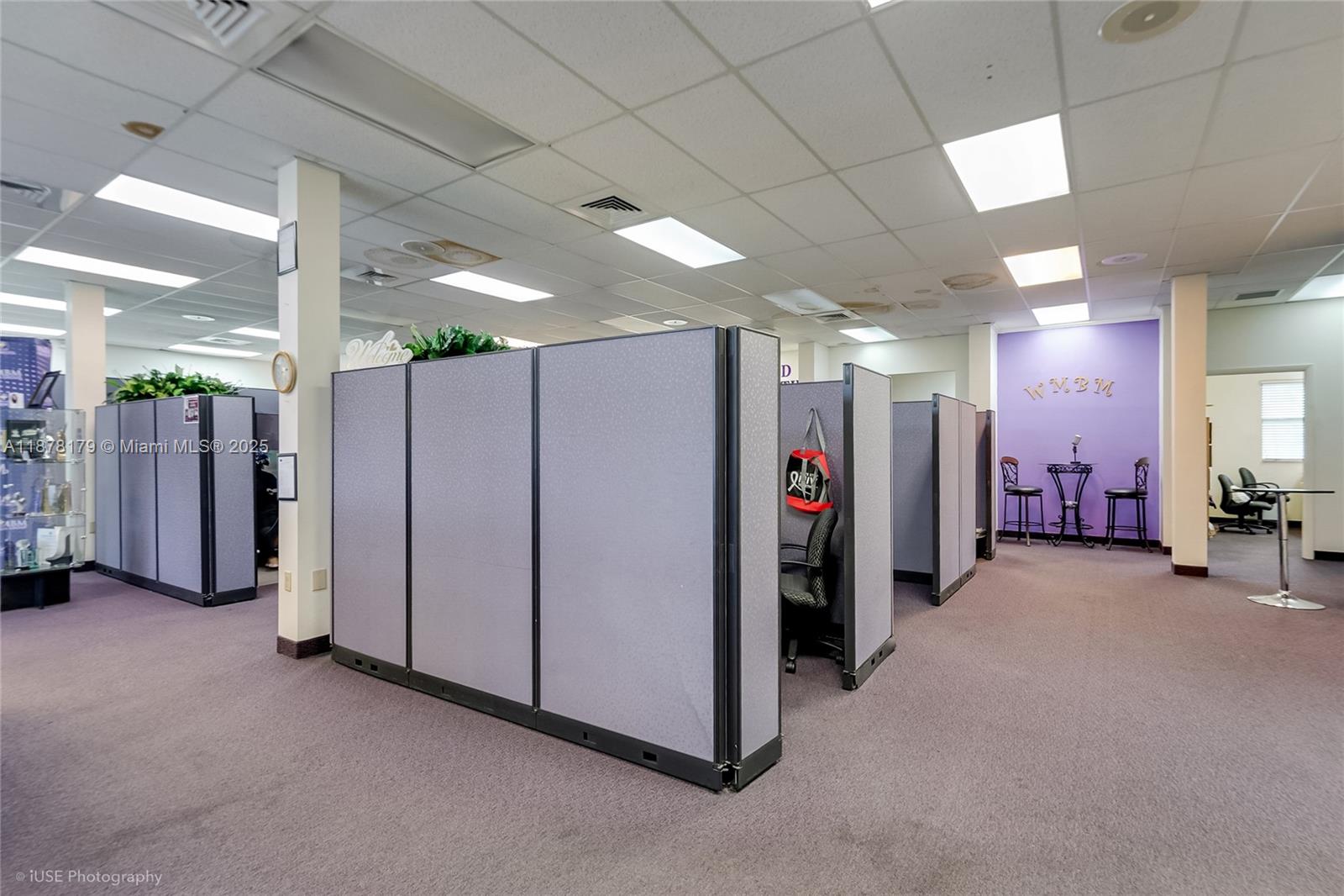   /   sq. ft. $ 2025-09-14 0 Photo