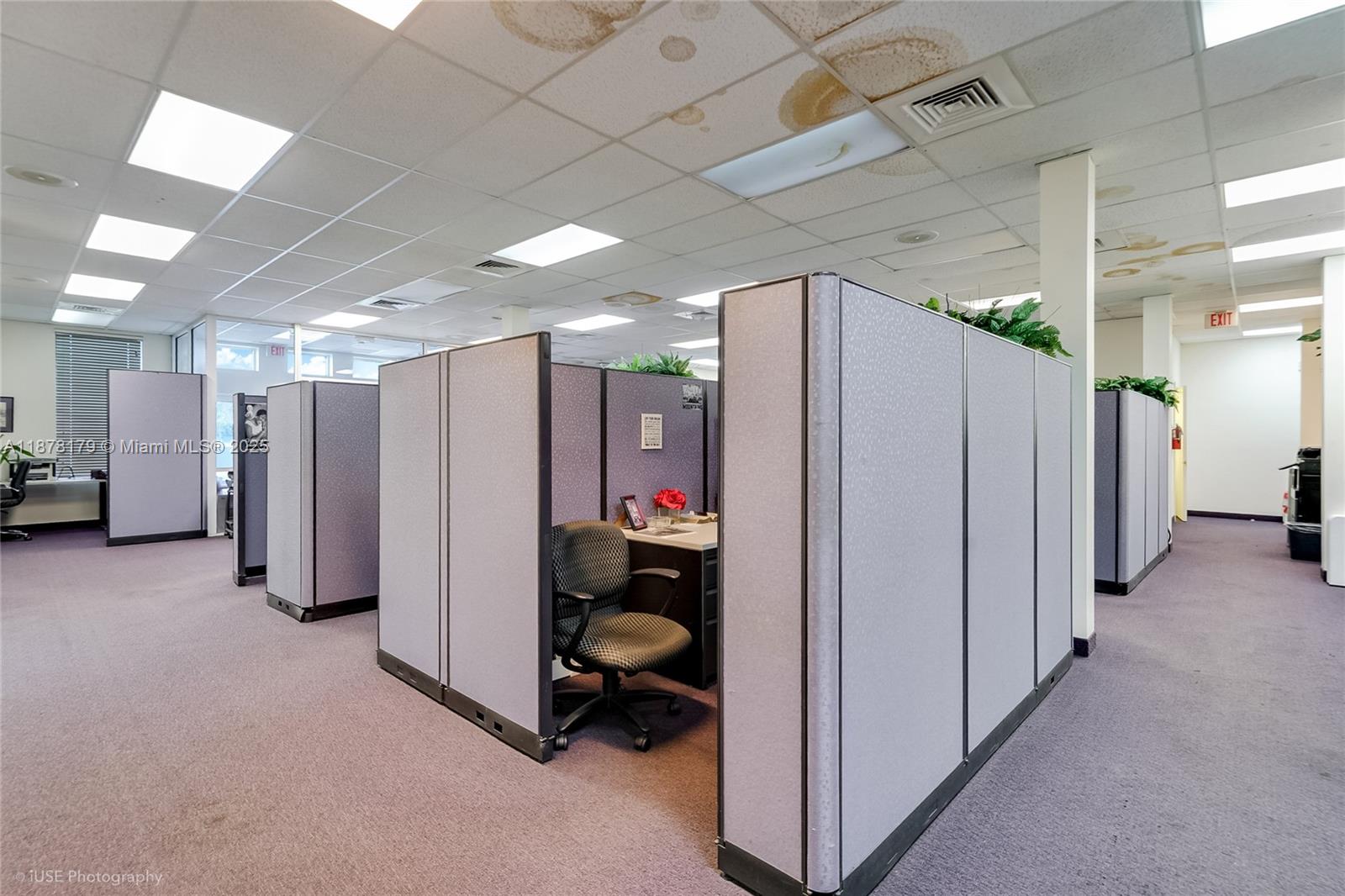   /   sq. ft. $ 2025-09-14 0 Photo