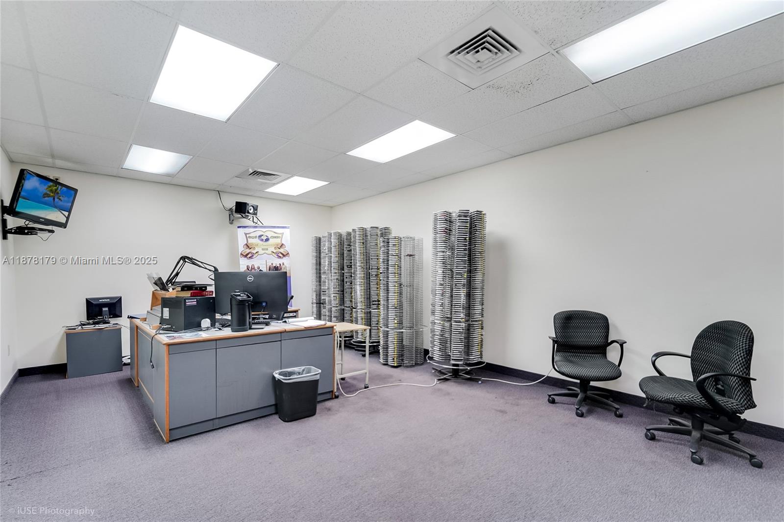   /   sq. ft. $ 2025-09-14 0 Photo