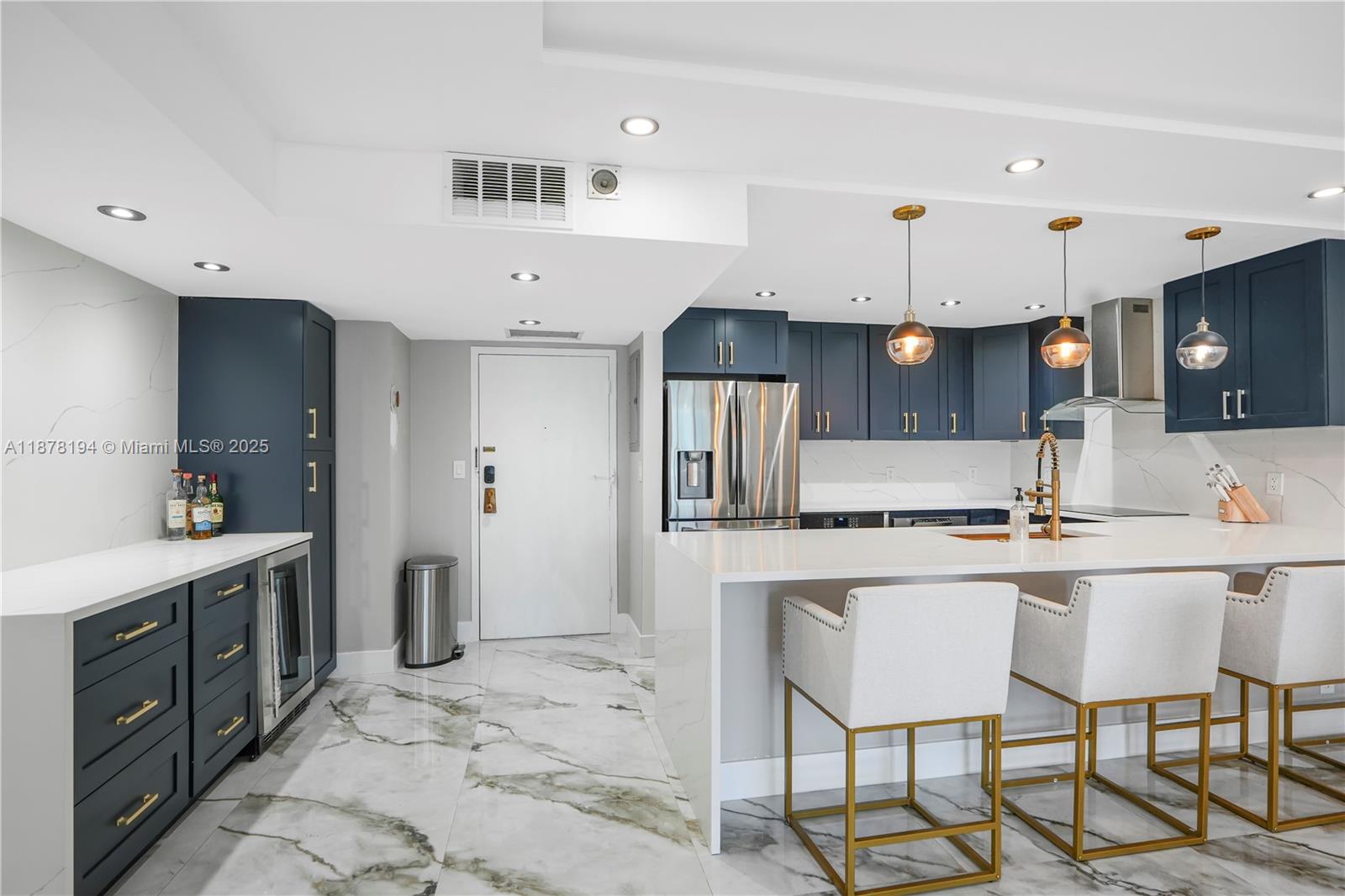Photo of 3800 Ocean Dr  #407, Hollywood, Florida, 33019 - 