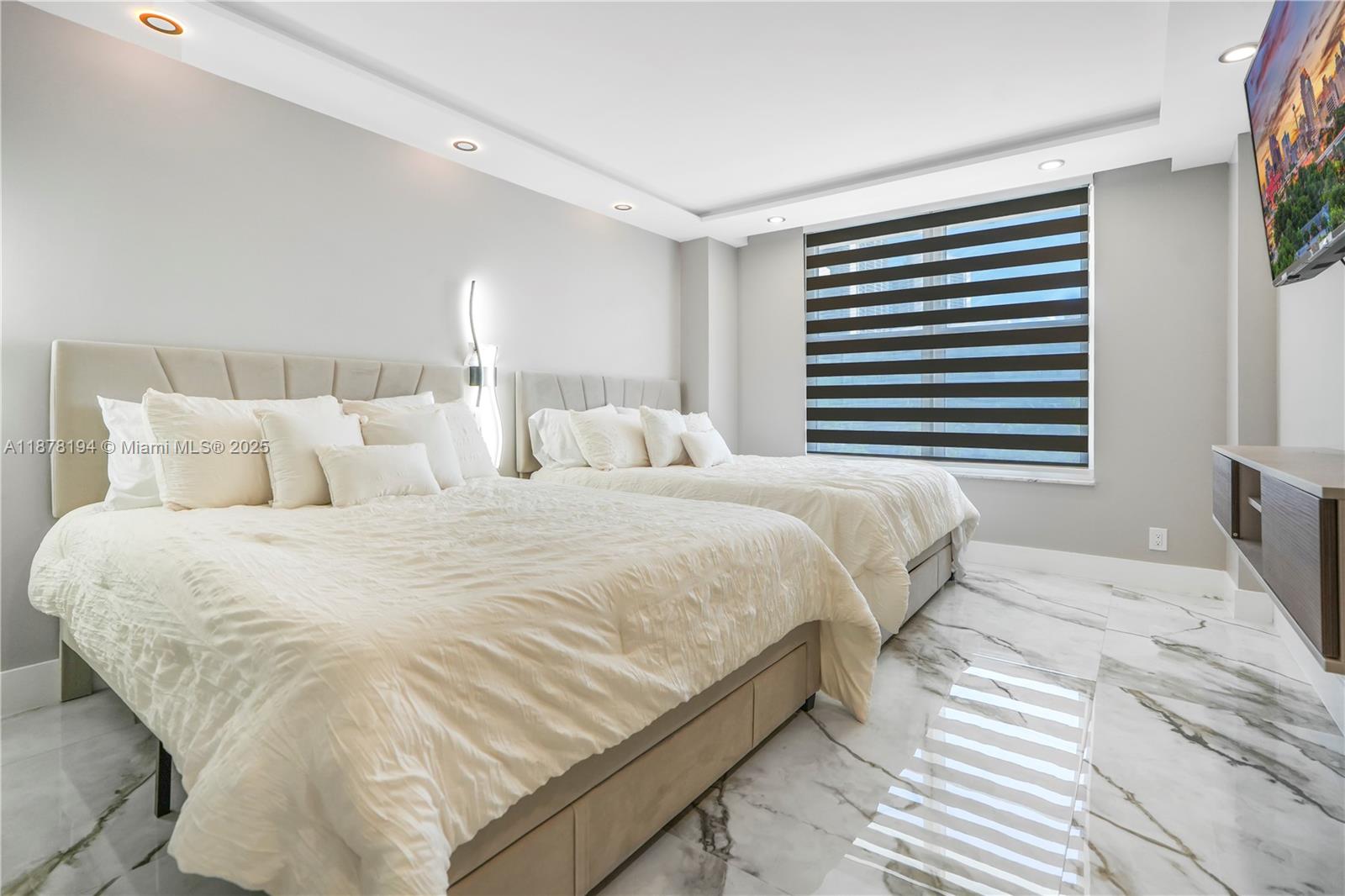 Photo of 3800 Ocean Dr  #407, Hollywood, Florida, 33019 - 