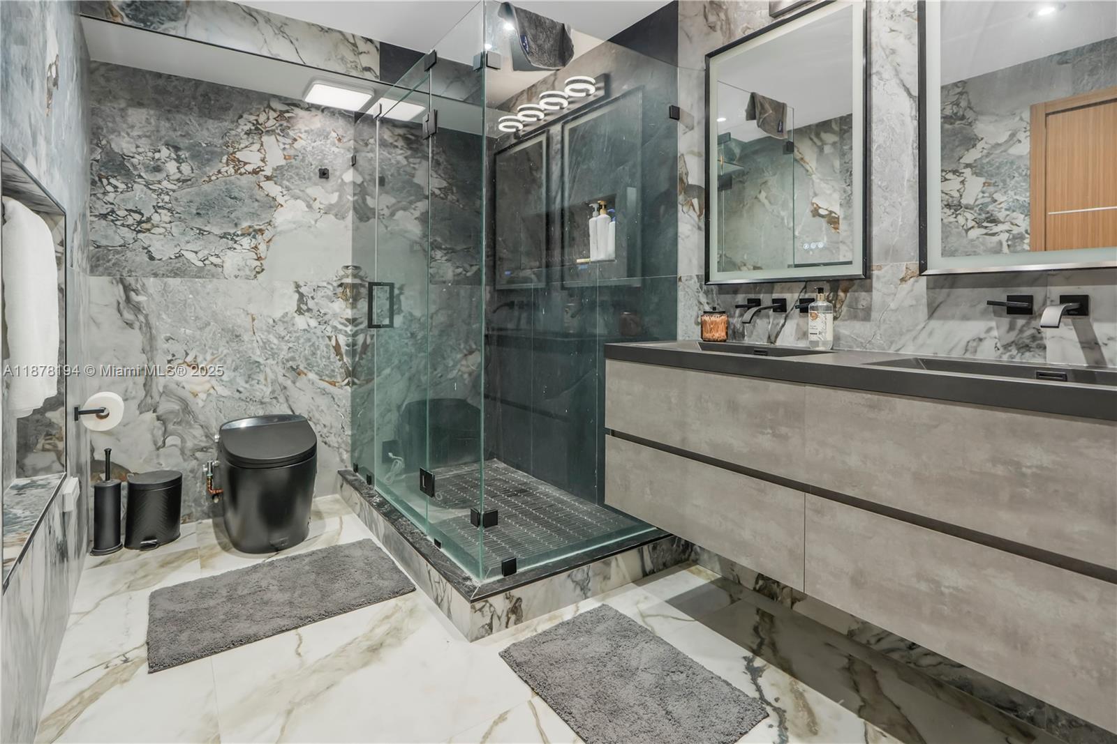 Photo of 3800 Ocean Dr  #407, Hollywood, Florida, 33019 - 