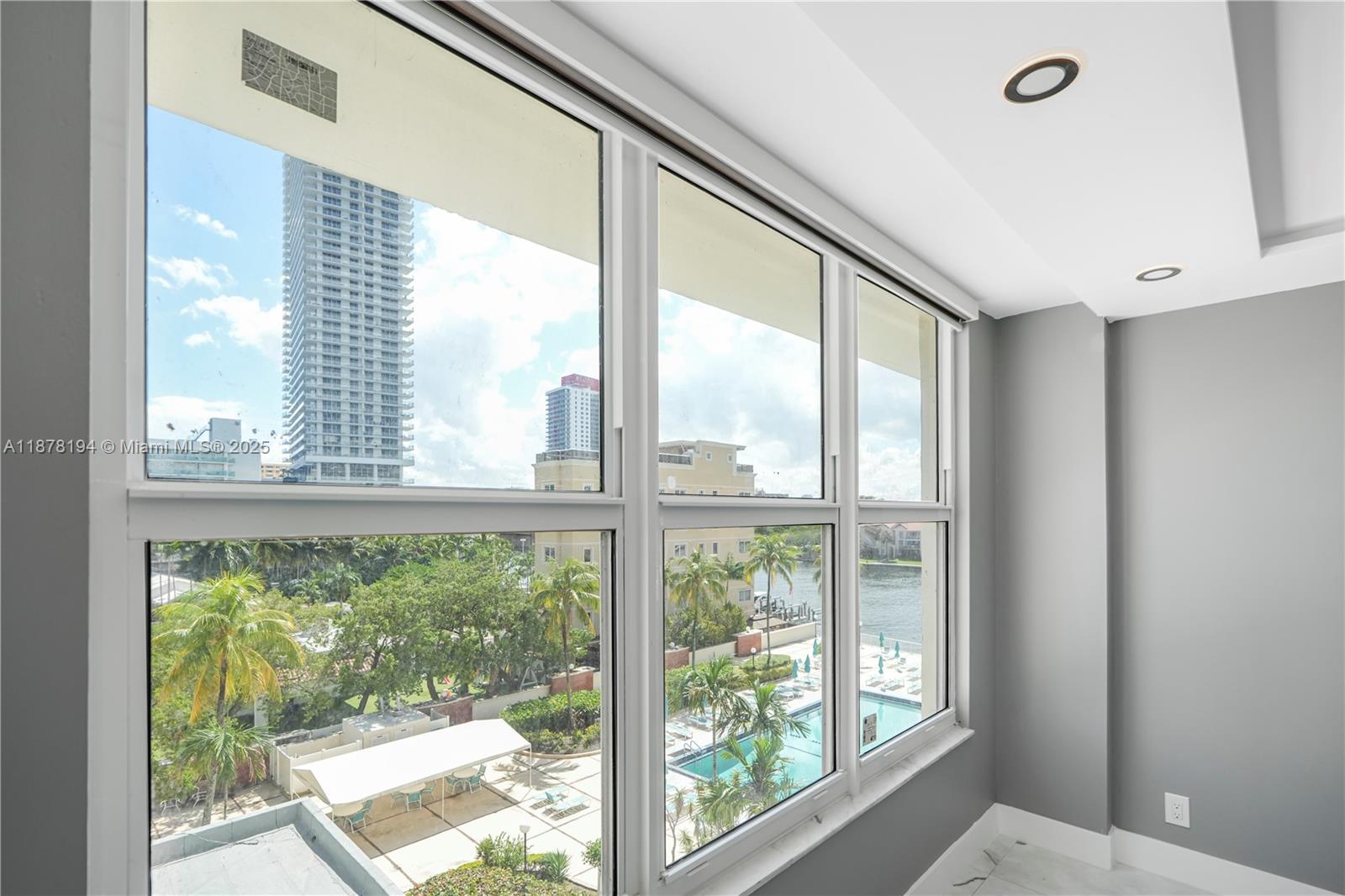 Photo of 3800 Ocean Dr  #407, Hollywood, Florida, 33019 - 