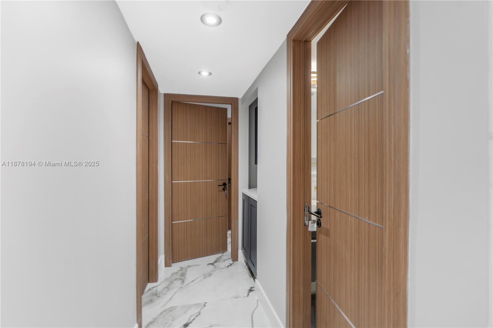 Photo of 3800 Ocean Dr  #407, Hollywood, Florida, 33019 - 