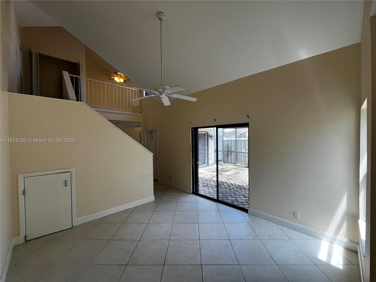 See details 601 3 / 3 1820 sq. ft. $ 2025-09-14 0 Photo