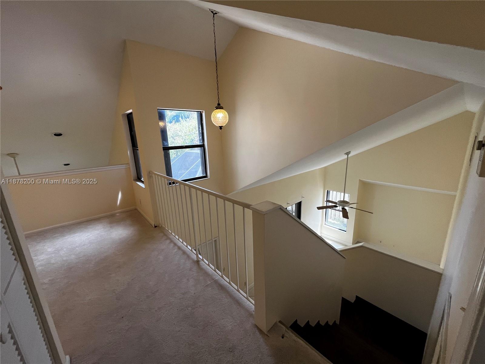 See details 601 3 / 3 1820 sq. ft. $ 2025-09-14 0 Photo